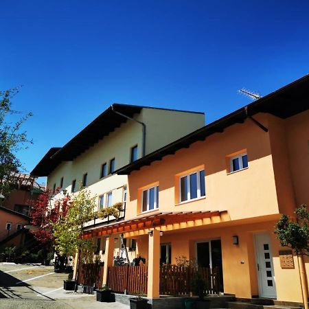 Hotel Goldene Krone Mistelbach Zewnętrze zdjęcie