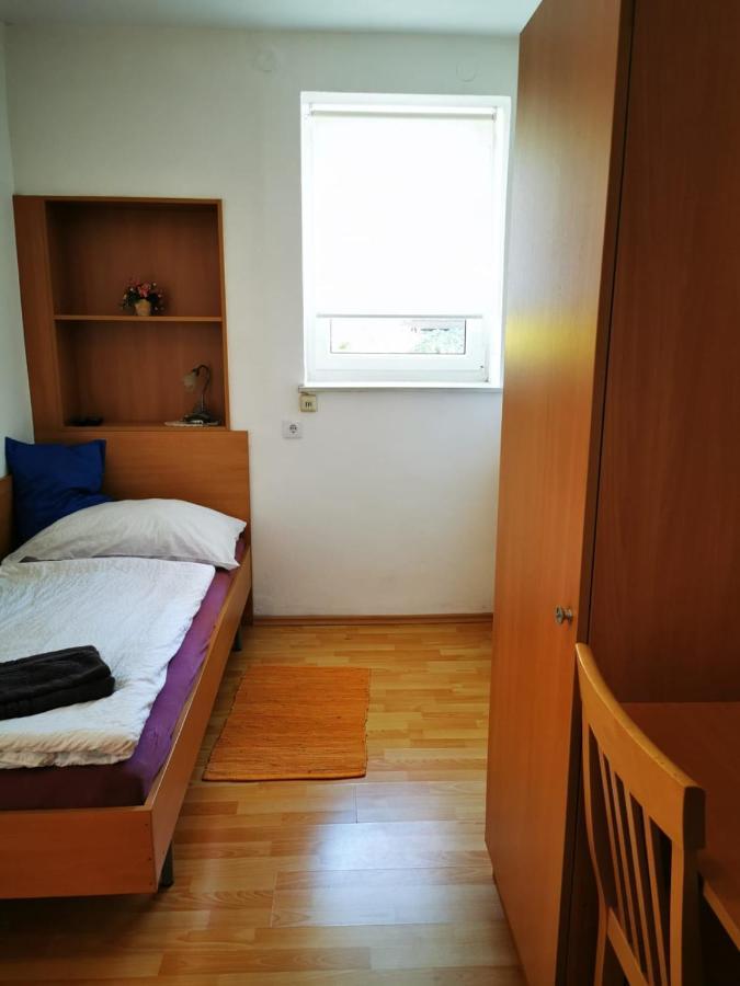 Hotel Goldene Krone Mistelbach Zewnętrze zdjęcie