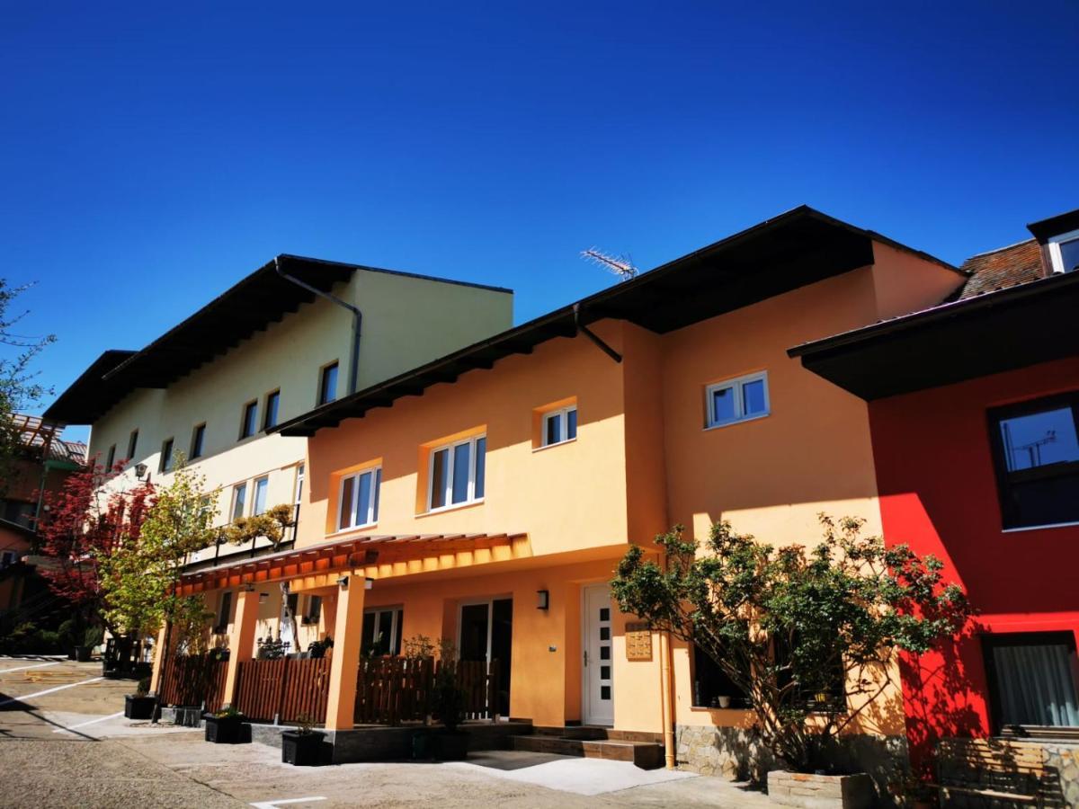 Hotel Goldene Krone Mistelbach Zewnętrze zdjęcie